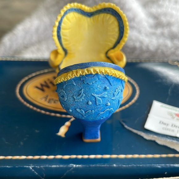 Willow Hall Age of Elegance Shoe Collection Day Dreamer hand made  hand painted - Picture 4 of 13